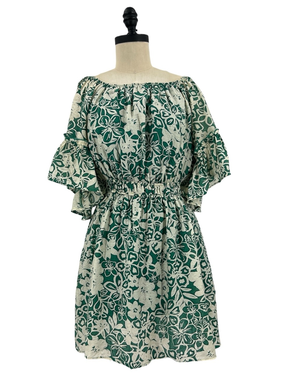 Hayden green and white floral mini dress with a bohemian Pockets Flowy New L